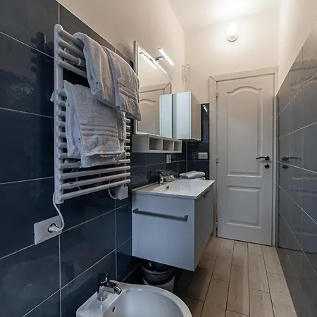 Claudia Flat - Metro Basilica San Paolo Roma